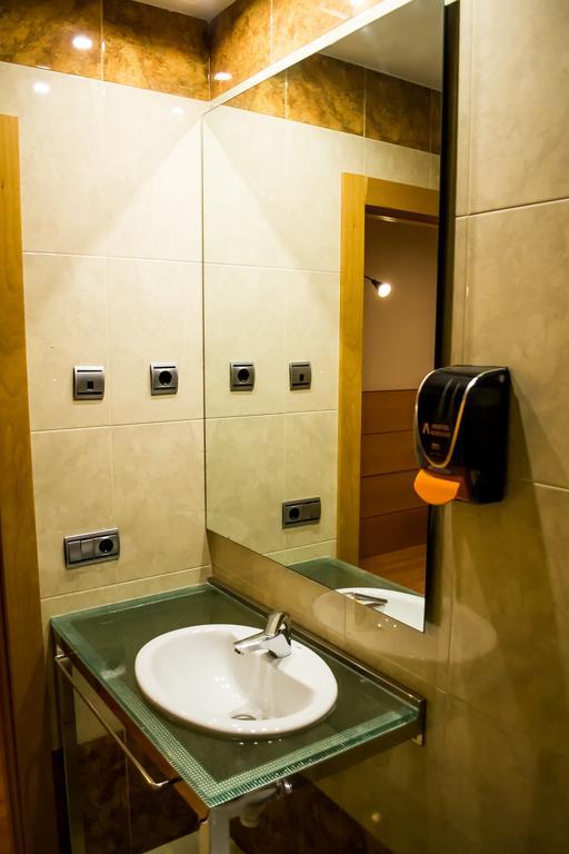 Hostel Burgos Miranda de Ebro Buitenkant foto